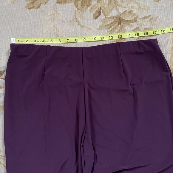 Deep plum trousers size extra large by Sag Harbor - Picture 3 of 6